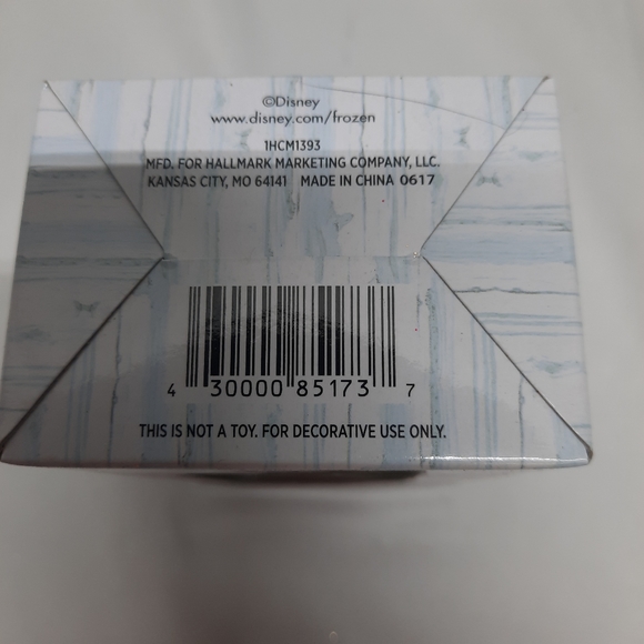 NIB Disney Elsa 2017 Disney 3" Blue Gown Hallmark - Picture 6 of 6